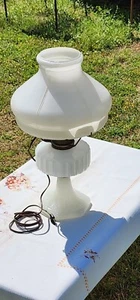 1936 Aladdin Model B Corinthian White Moonstone Table Lamp Electrified WORKS - Picture 1 of 7