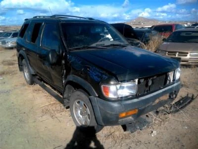 Used Front Suspension Stabilizer Bar fits: 1997 Nissan Pathfinder Front Front Gr - Image 1 of 4