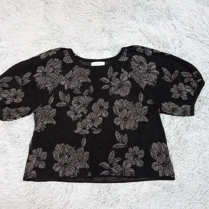 Suéter Liz Claiborne Mujer Negro Pequeño L Floral Brillante Top Acogedor Comodidad - Imagen 1 de 7