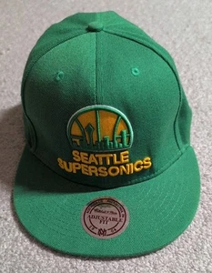 Mitchell & Ness Seattle Supersonics 1975 Logo HWC Adjustable Snapback Hat Cap 25 - Bild 1 von 15