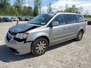 2011-2016 CHRYSLER TOWN & COUNTRY A/C Air Conditioning Compressor AC - Picture 1 of 24