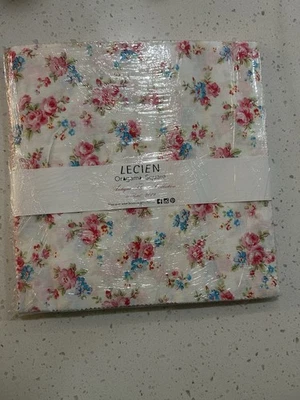 Pastel Lecien Antique Flower Collection 2019 capa de tela 10" cuadrados 42 piezas Foto 1 de 2