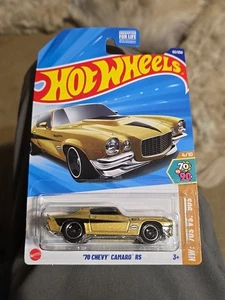 Hot Wheels '70 Chevy Camaro RS HW: '70s Vs. '90s 4/10 - Picture 1 of 1