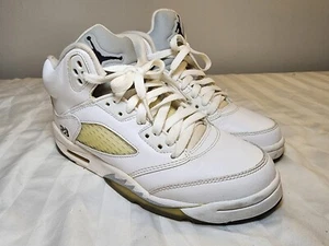 Aur Jordan 5 Retro Metallic White Size 5Y 440888-130 - Picture 1 of 12