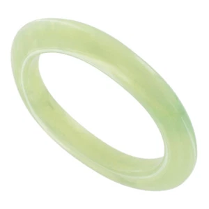 Made in Italy Vintage Oval Lucite Pastel Green Bangle Bracelet Ladies Juniors Sz - Picture 1 of 9