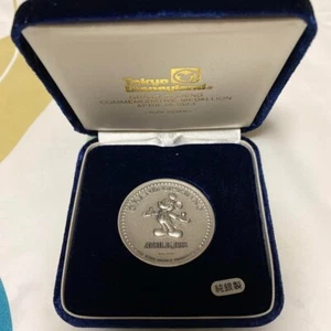 Tokyo Disneyland Grand Opening Commemorative Medal Mickey Mouse Silver Japan - Picture 1 of 11