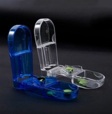 Porta pillole con taglia pillole portapillole tagliapillole