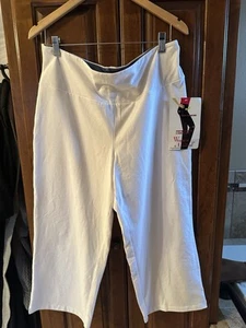 Women with Control Women's Capri White - Large NWT - Picture 1 of 4