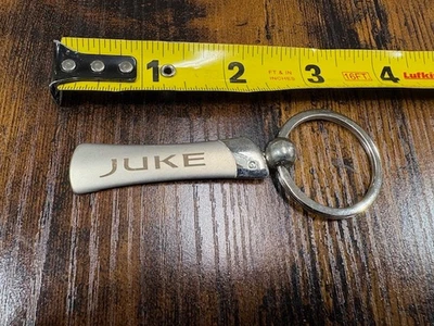 Llavero hoja Nissan JUKE - Llavero (plateado) Foto 1 de 2