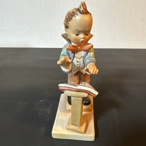 Estatuilla Goebel Hummel en el púlpito HUM 129 con Alemania #13 marca de molde - Imagen 1 de 7