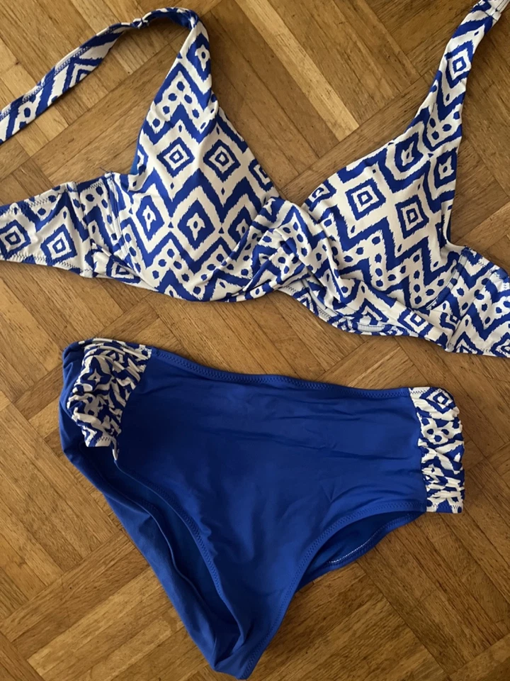 Bikini blau -weiß - Bild 1 von 1
