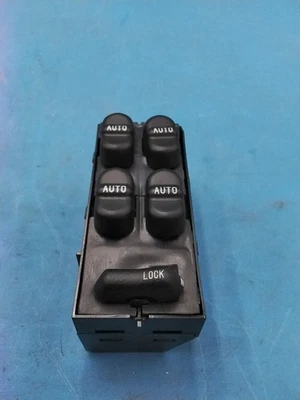 Подлинный выключатель стекла GM 10277681 подлинный новый из старых запасов 1995 Oldsmobile Cutlass - Изображение 1 из 4