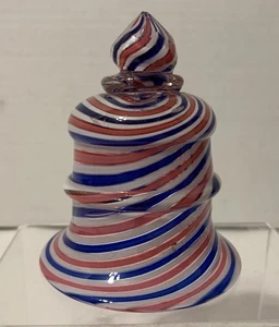 Ungewöhnliche antike französische Kunst Glas gewirbelt Rohr Altar Laterne Schirm Einsatz LESEN - Bild 1 von 9