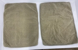 Nautica Kissenbezüge. 2er Set Standardgröße Lasche braun mit blauen Nähten - Bild 1 von 3