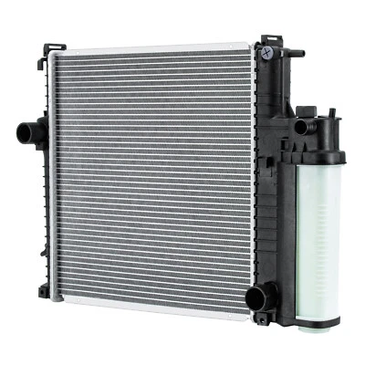 17111719263 Radiator w/ Manual Trans For BMW E30 E36 318i 318is 318ti Z3 1.9L L4 Foto 1 de 4