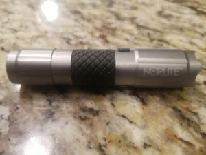 MINI LED TASCHENLAMPE NORLITE SIVER ALUMINIUM MIT CLIP - Bild 1 von 3