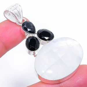 Colgante De Joyería De Plata Esterlina 925 Con Piedra Lunar Arcoíris Y Ónix 2.3" - Imagen 1 de 5