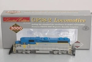 Life-Like Proto 2000 HO Scale GP38-2 Diesel Locomotive Delaware & Hudson  #7309 - Picture 1 of 5