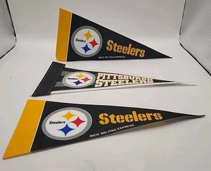 3 mini banderines de fieltro Pittsburgh Steelers, 4" x 9" con licencia de Rico hechos en EE. UU. - Imagen 1 de 4