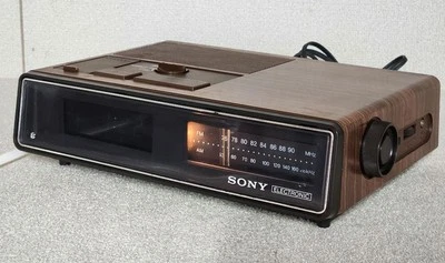 Sony Clock Radio Alarm AM/FM ICF-C530 1970s Vintage item Made in Japan Used - Image 1 of 4