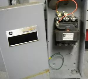 GE SCHÜTZ #CR353GJ3AA1 120AMP 120V STEUERUNG NEMA 1 INKL. - Bild 1 von 1