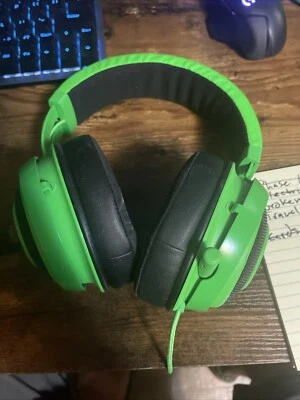 Razer RZ04-02830200-R3U1 Over the Ear Kraken Gaming Headset - Green - Image 1 of 3