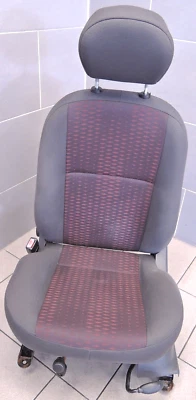 FORD FOCUS 1 Kombi / Bj 2001 / SITZ FAHRERSITZ STOFF / vorne links / ROT (B3971) - Bild 1 von 4