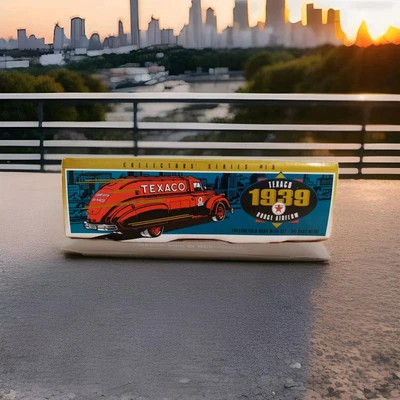 Ertl 1939 Dodge Airflow Bank W Key Texaco Advertising Die Cast 1:25 Scale - Image 1 of 4