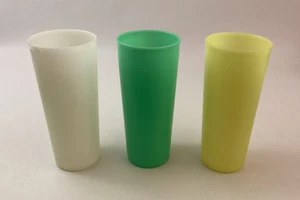 Tupperware Pastell # 107 großer Becher 6,5" Tassen Hergestellt in den USA 3er Set - Bild 1 von 6