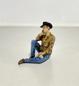 American Diorama escala G "granjero inclinado y dormido" Artículo: 38304 - Imagen 1 de 2