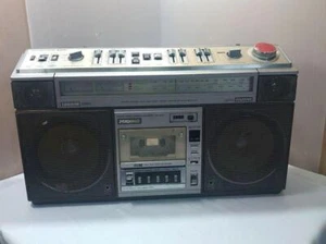 Hitachi Boombox Trk-8800 With Adapter Vintage Portable Audio 1980S Music Player - Picture 1 of 4