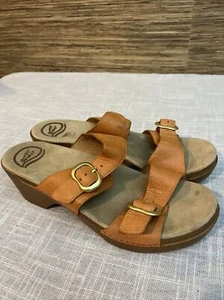 Dansko Sophie Sandals Floral Leather Buckle Strap Wedge Shoes Sz 41 - Picture 1 of 10