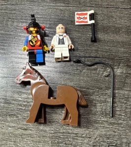 LEGO® Castle, Dragon Knights, Dragon Master Burnabus minifigure e cavallo + altro - Foto 1 di 2