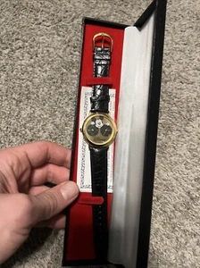 Reloj Ballanda Vintage Disney Mickey Mouse Tono Dorado Cuero Necesita Batería - Imagen 1 de 6