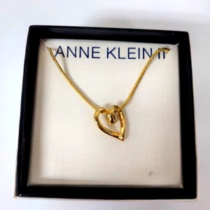 Anne Klein Vintage Halskette mit Herzanhänger aus gebürstetem Gold - Bild 1 von 7