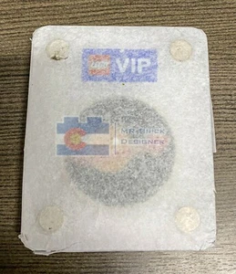 LEGO VIP Classic Space Collectible Coin 5006468 2021 Brand New Sealed Exclusive - Picture 1 of 3