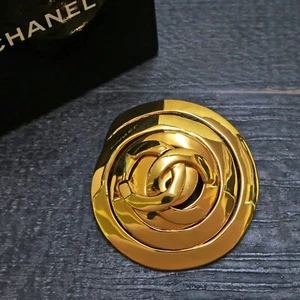 CHANEL Gold Plated CC Logos Round Vintage Pin Brooch #365c Rise-on - Picture 1 of 5