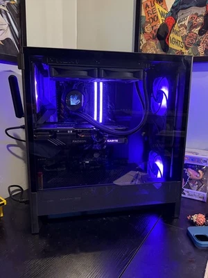 PC/AMD RADEON RX 7600/ DDR5 32GB RAM/1TB SSD/450 Fuente de alimentación PC Foto 1 de 4