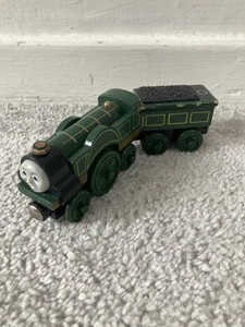 EMILY & TENDER ZUG HOLZEISENBAHN GLEIS BRIO LERNKURVE THOMAS ETC. - Bild 1 von 9