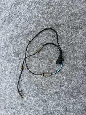 CONJUNTO SENSOR VELOCIDAD ABS DELANTERO IZQUIERDO O DERECHO INFINITI Q50 Q60 2014-2024 OEM Foto 1 de 4