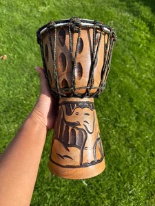 Tambor Djembe 25 cm - pintado a mano   - Imagen 1 de 3