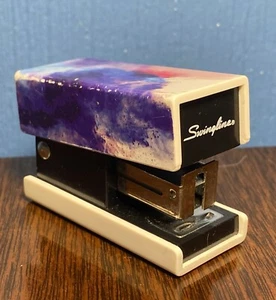 SWINGLINE Mini Desk Stapler - Outer Space Galaxy Design w/ Staples Model 878xx - Picture 1 of 10