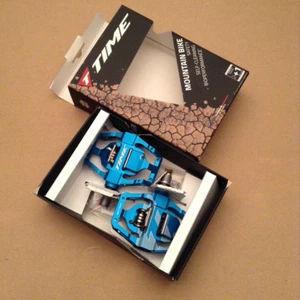 Time ATAC Speciale 12 Mountainbike Pedale blau mit Stollen Neu - Bild 1 von 2
