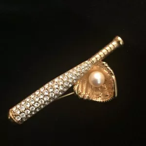 Spilla spilla palla guanto mazza softball baseball cristallo Swarovski tono oro - Foto 1 di 2