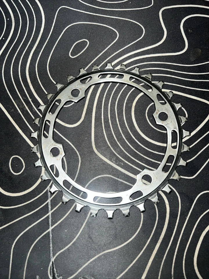 Geniune shimano replacement 10-11 speed 96bcd chainring 32t - Image 1 of 1