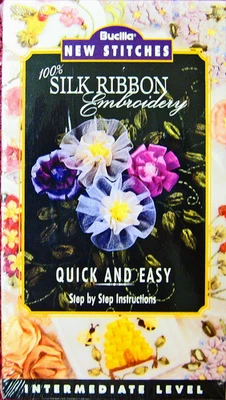 Cinta de Seda Bordado VIDEO Intermedio NUEVAS PUNTADAS Instrucción BUCILLA, VHS Foto 1 de 3