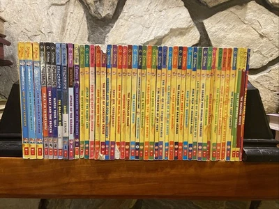 Lot of 45 Geronimo Thea Stilton Chapter Books PAPERBACKS Scholastic Mice - Image 1 of 4