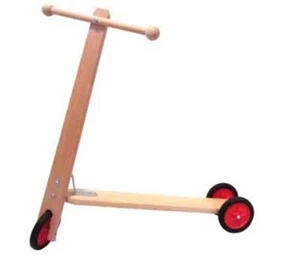 Holzspielzeug Holzroller L/H 62cm/ 62cm NEU Tretroller Scooter Kinderlaufrad - Picture 1 of 1