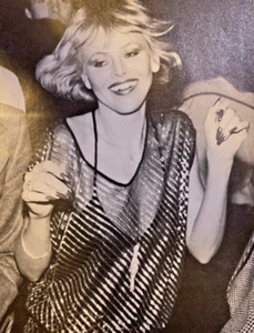 Schauspielerin Britt Ekland 1979 illustriert - Bild 1 von 2