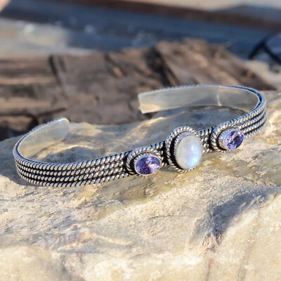 Brazalete familiar de plata de ley 925 con piedras preciosas y piedras preciosas de corte de luna azul Foto 1 de 4